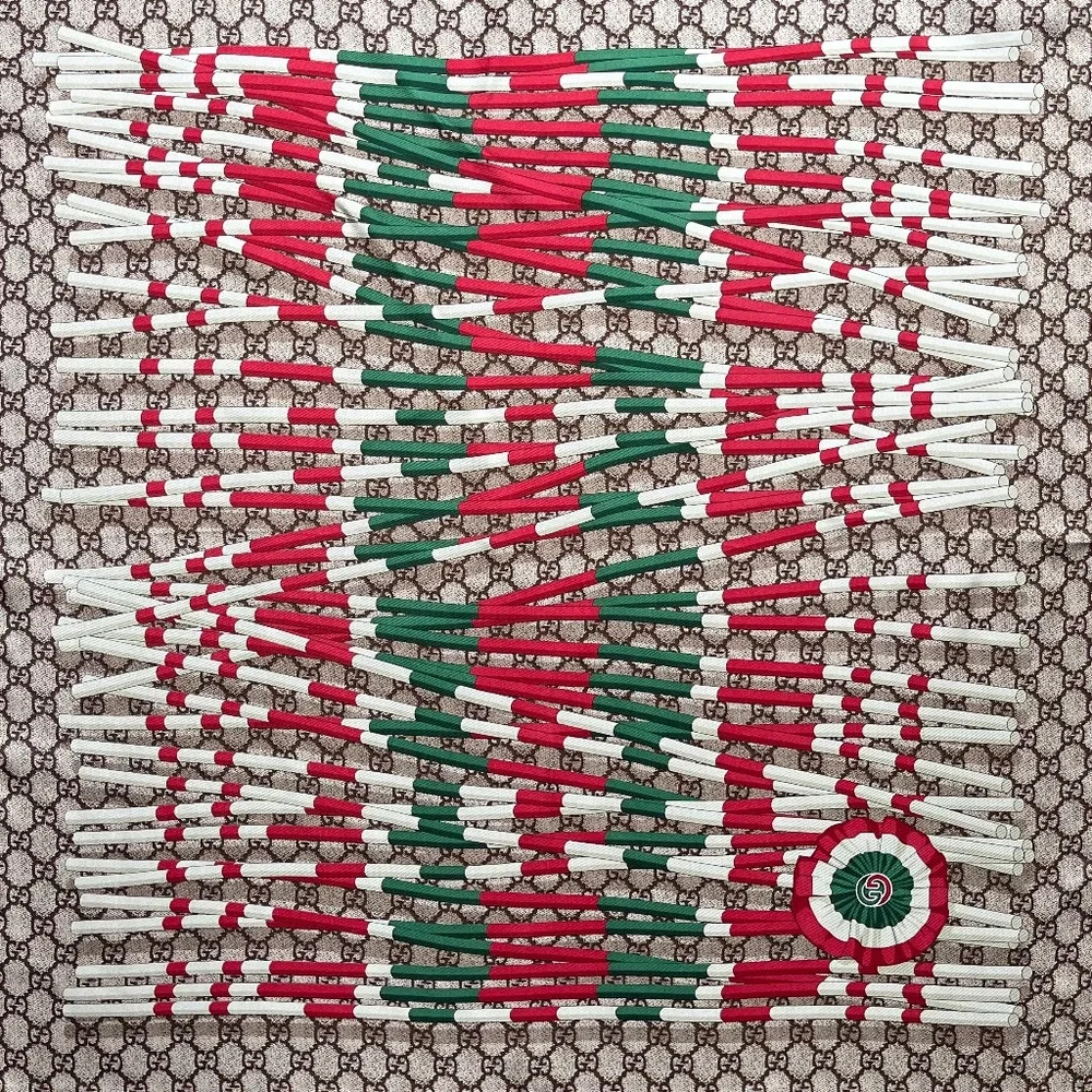 Gucci Scarf Logo GG Print Club WEB Beige Silk Wrap - Picture 8 of 10